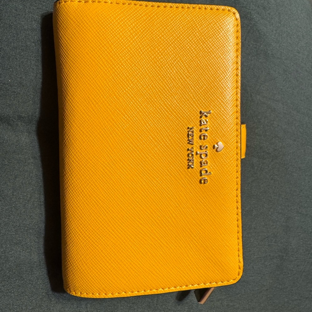 Kate Spade Yellow Lena wallet